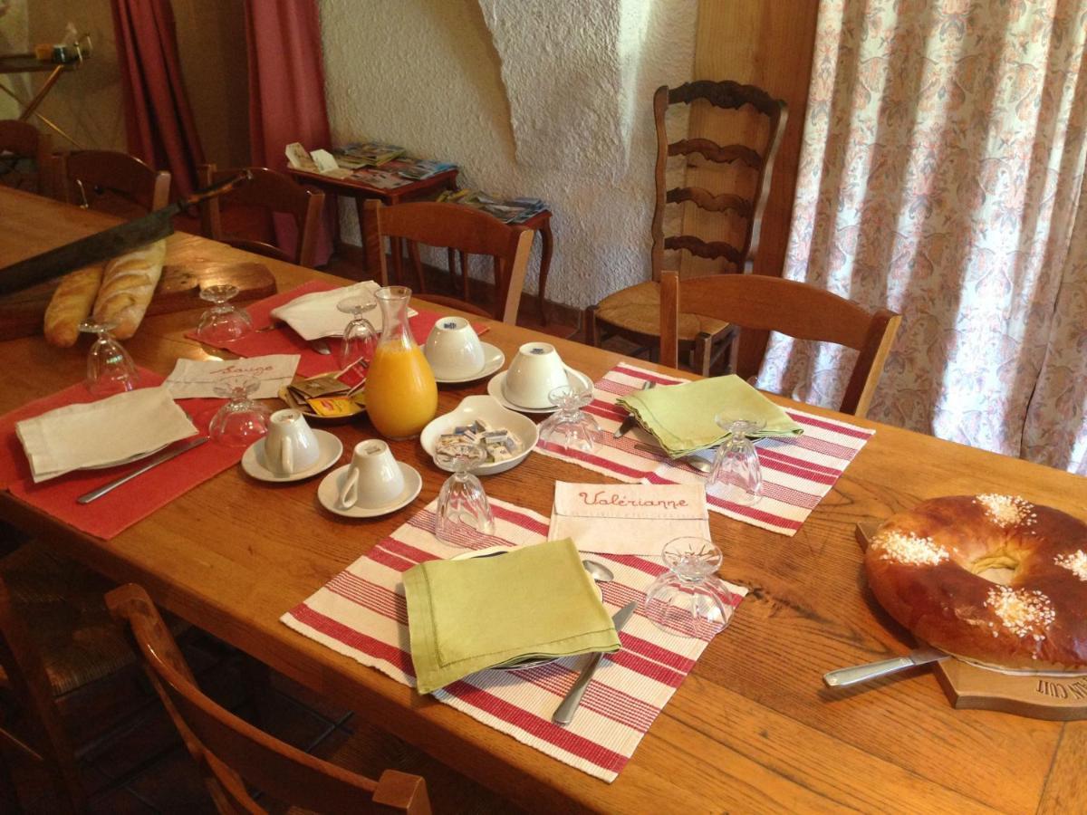 Au Fil Des Saisons Bed and Breakfast Les Cotes de Corps Eksteriør billede